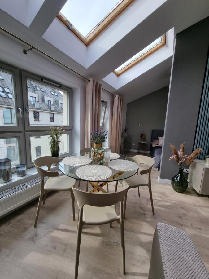 Apartament Miodowa Street Parking Free Cracovia Esterno foto