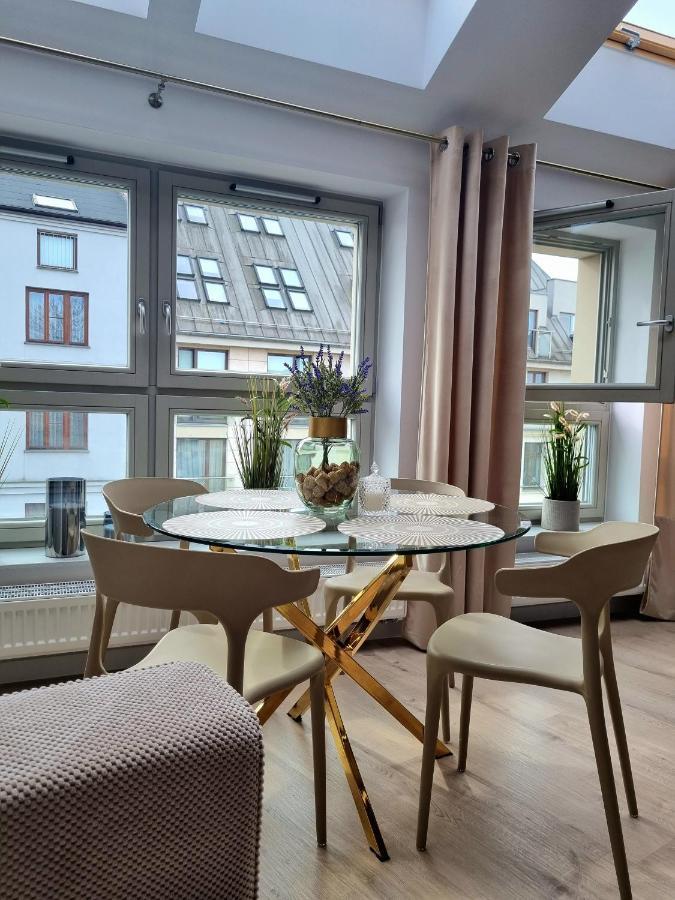 Apartament Miodowa Street Parking Free Cracovia Esterno foto